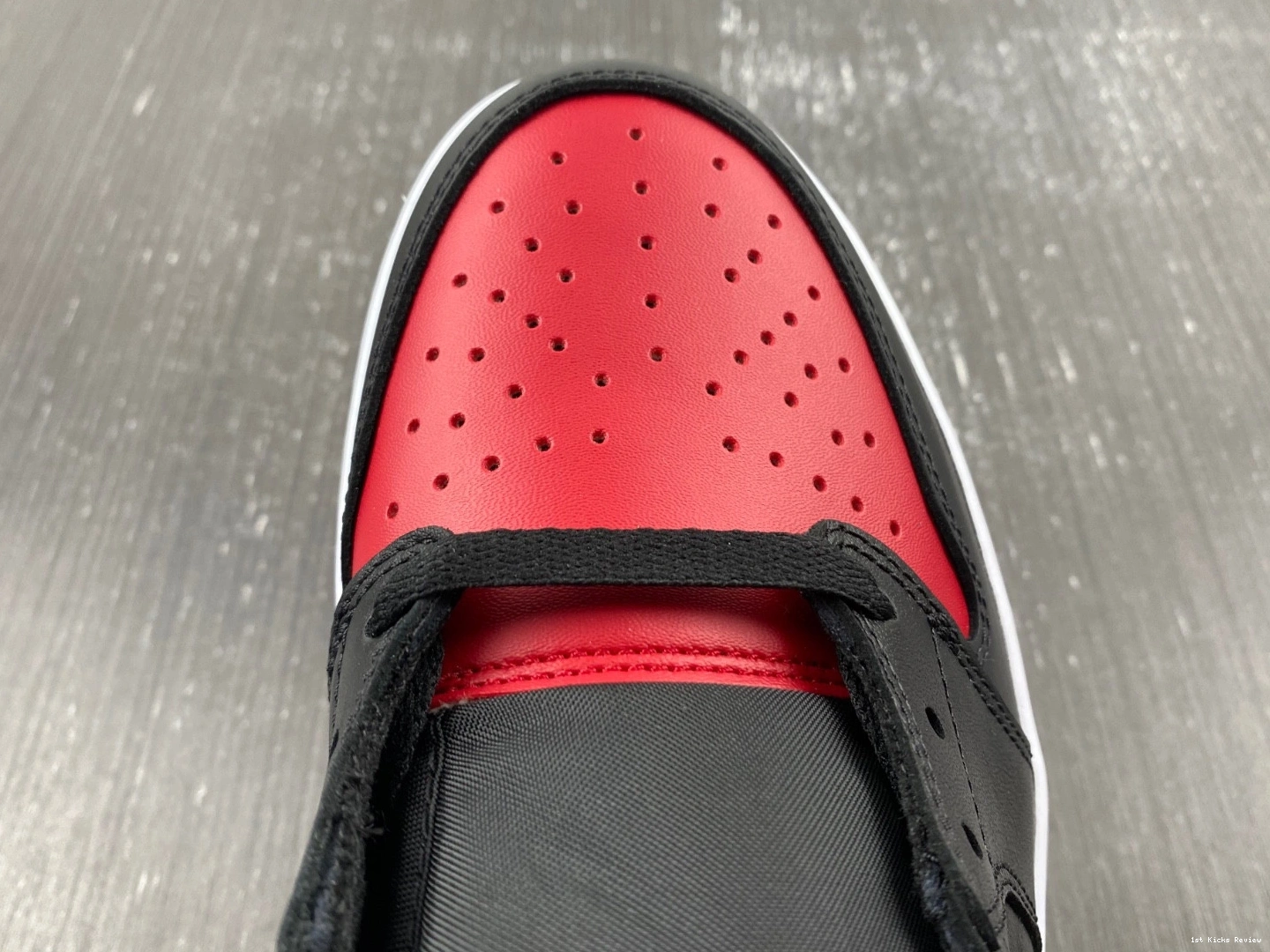 705329-001 Low Jordan (2015) Retro Bred - 1 0829